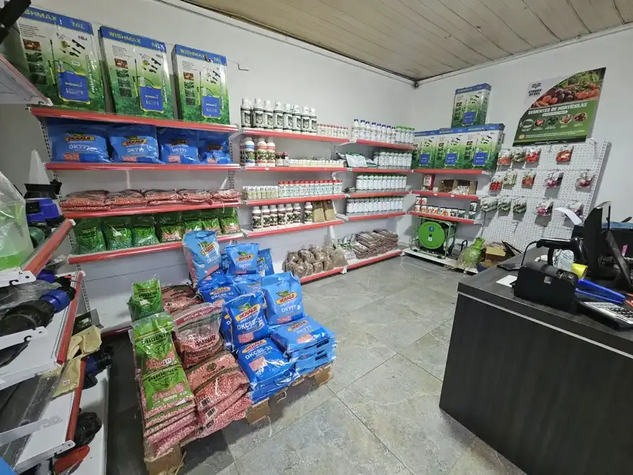 Interior da loja Legado em Vanduzi